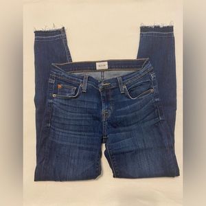 Hudson Jeans Ankle Cropped Size 25 (distressed hem)